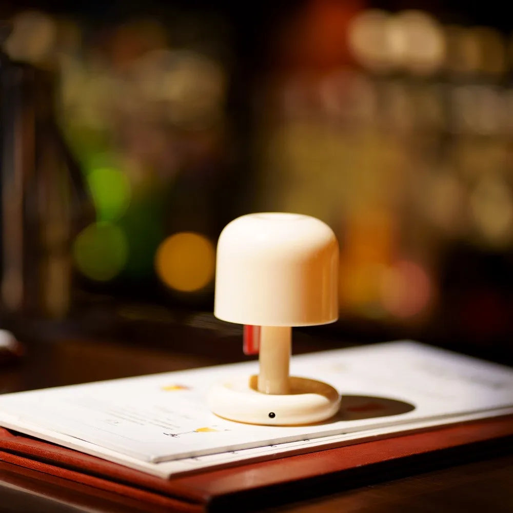 Sunset Mushroom LED Lamp – Rechargeable Ambient Night Light for Cozy Spaces