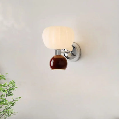 Cream Style Double Head Wall Lamp for Bedrooms