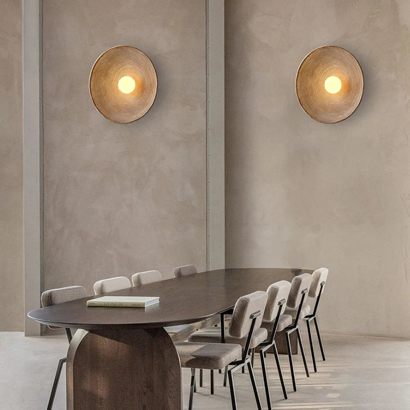 Minimalist Indoor Wall Light for Modern Spaces
