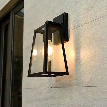 European Outdoor Wall Lantern for Courtyard Lighting