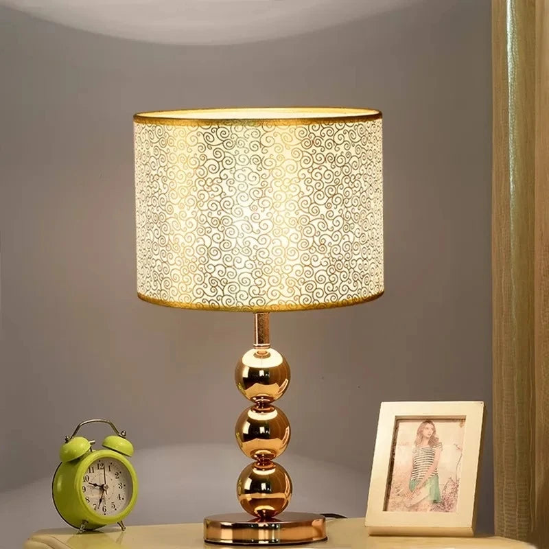 Modern Metallic Table Lamp – Gold/Silver Bedside Light with Soft Glow