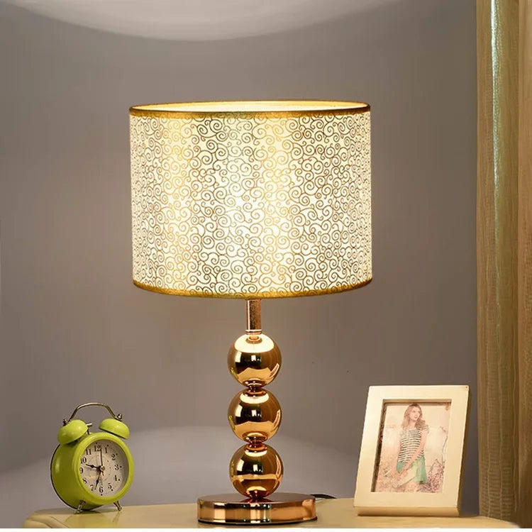 Modern Metallic Table Lamp – Gold/Silver Bedside Light with Soft Glow
