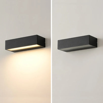 Waterproof Outdoor Wall Sconce for Entryways
