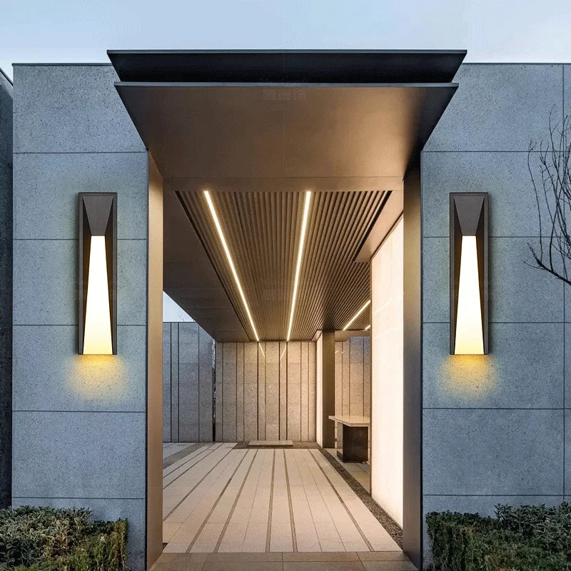 Modern Black Outdoor Wall Sconce for Entryways